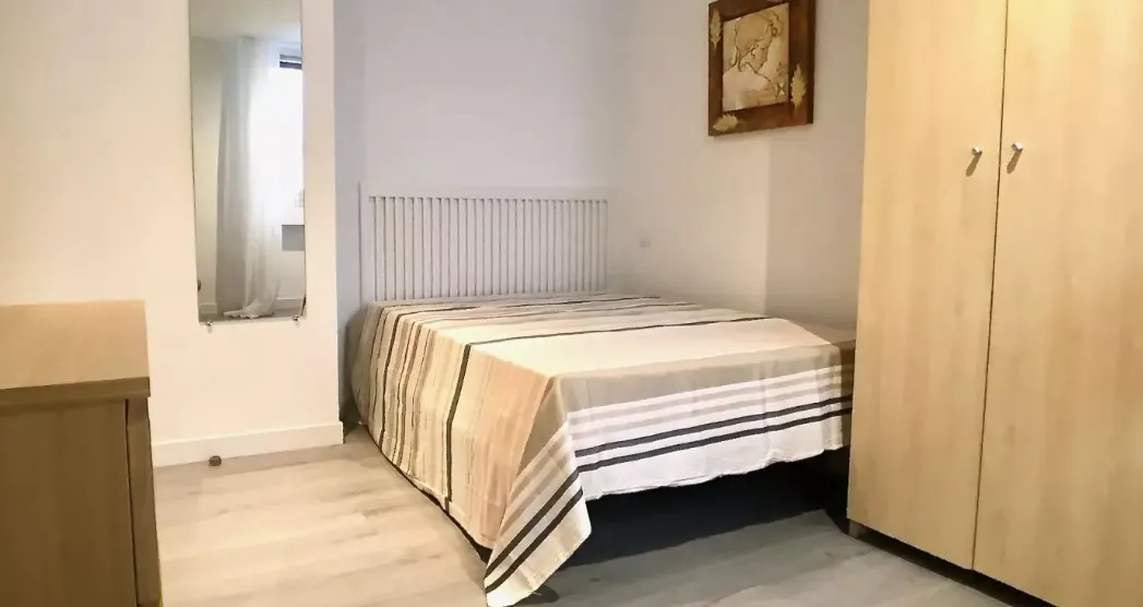 Private room in Calle de Rosario Pino, Madrid (1334396) ROOM 2