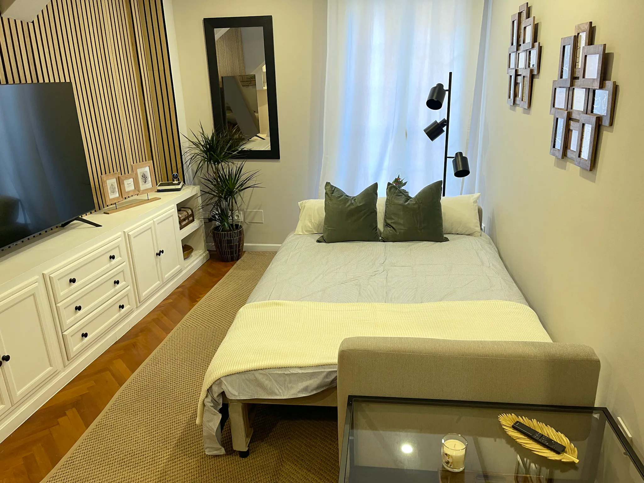 1-Bedroom Apartment in Calle del Naranjo, Madrid (1334775) ROOM 2