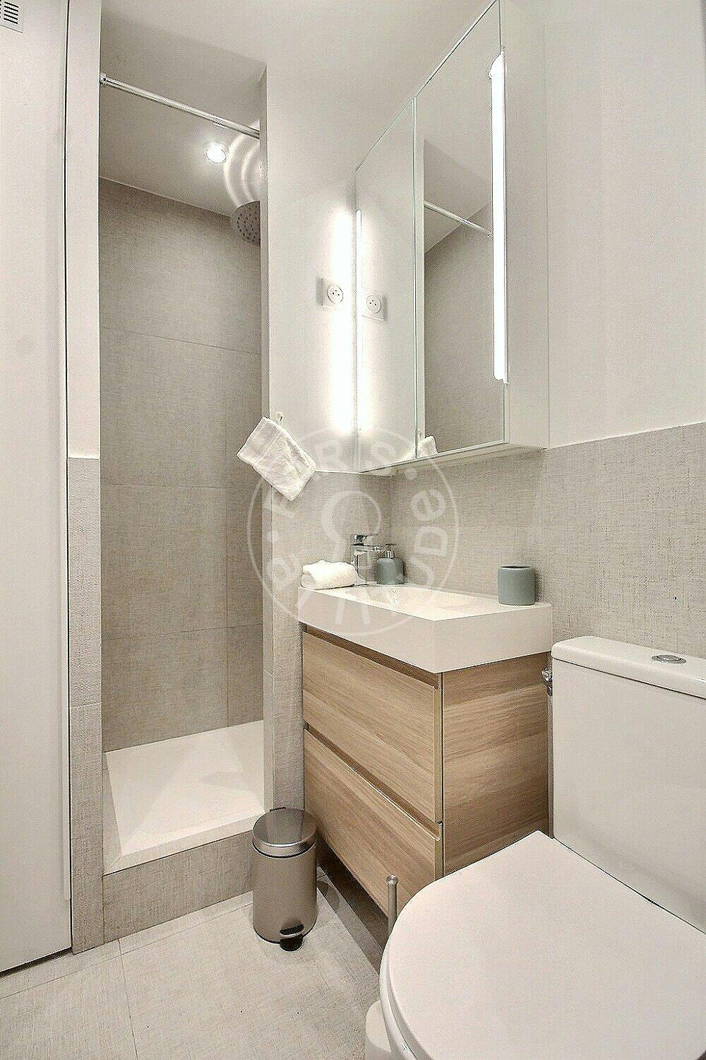 Apartment Paris — photo 17