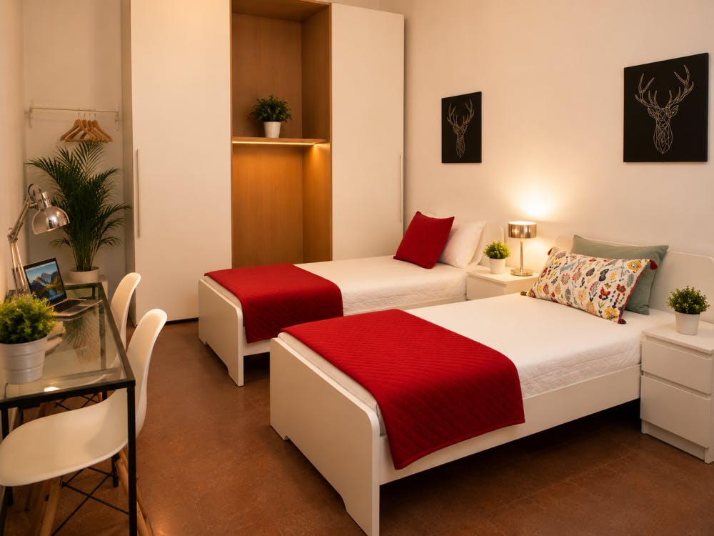 Shared room for rent for €300 per month in Florence, Borgo Ognissanti