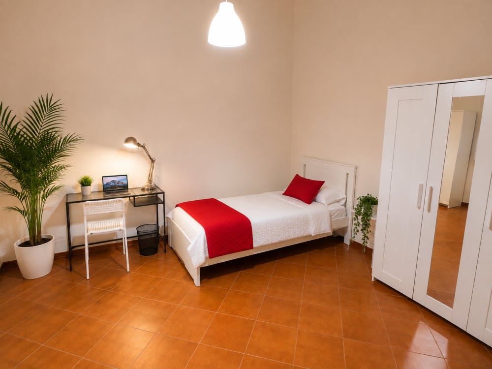 Mehrbettzimmer zu mieten für 400 € pro Monat in Florence, Viale dei Mille