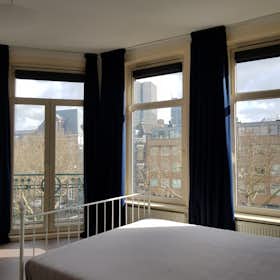 Private room for rent for €1,050 per month in Rotterdam, Henegouwerlaan