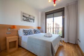 Apartment for rent for €1,500 per month in Madrid, Calle de Campezo