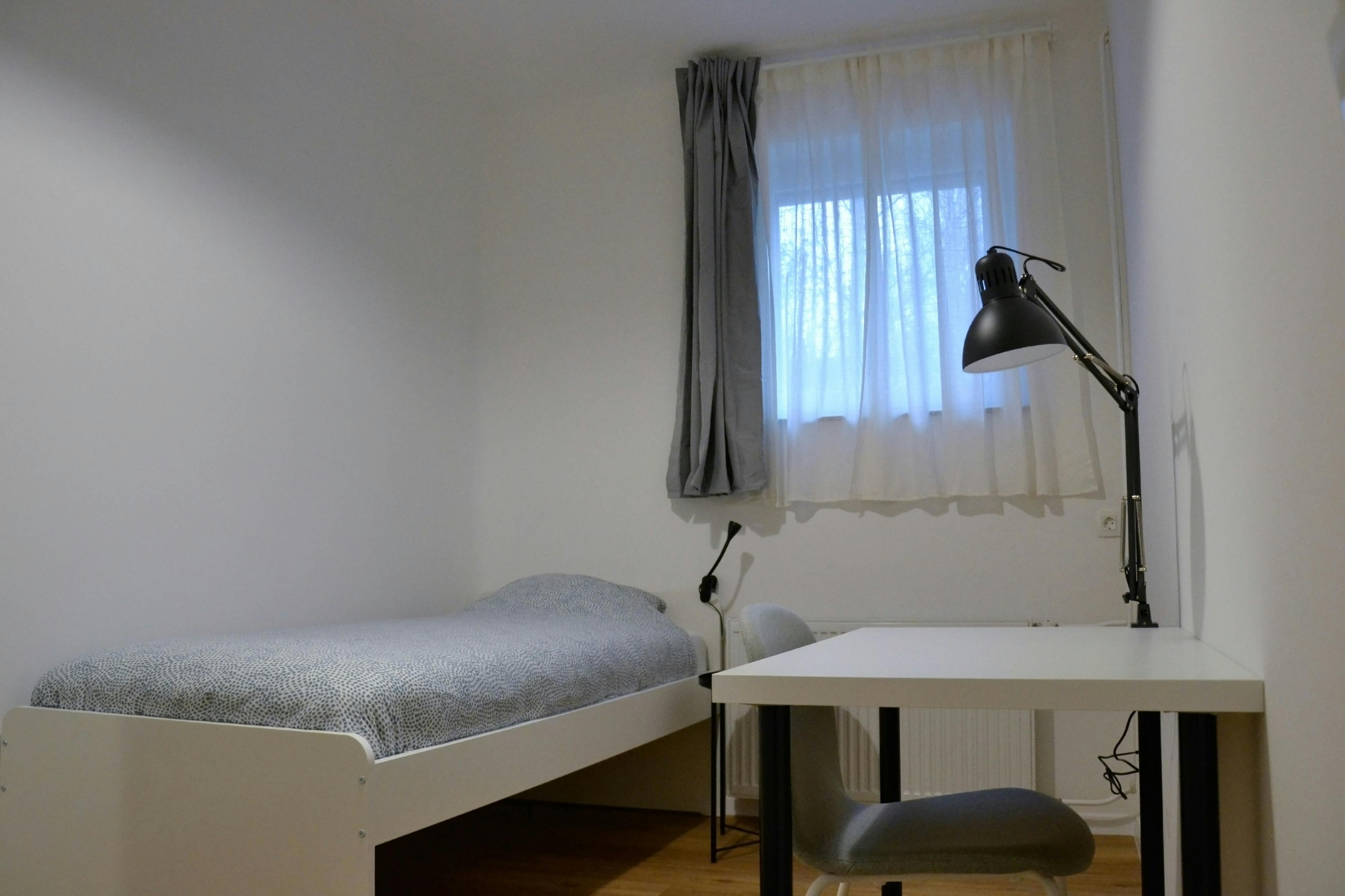 Teslova ulica, Ljubljana preview