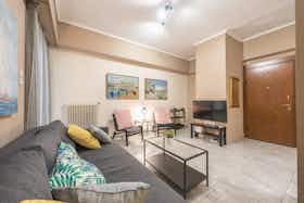 Apartamento para alugar por € 3.000 por mês em Piraeus, Alkiviadou