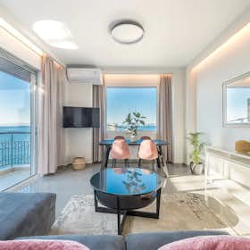 Apartment for rent for €3,000 per month in Piraeus, Akti Themistokleous