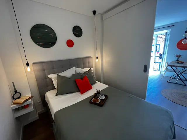 1-Bedroom Apartment in Travessa da Laranjeira, Lisbon (1335952) room image 2