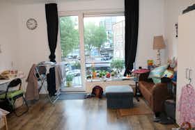Apartment for rent for €1,350 per month in Enschede, Beltstraat