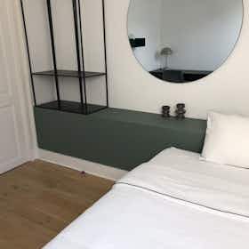 Private room for rent for €680 per month in Ixelles, Rue Capitaine Crespel