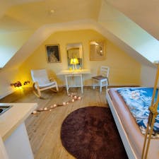 Haus for rent for 1.150 € per month in Köln, Dillenburger Straße