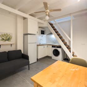 Wohnung for rent for 900 € per month in Barcelona, Travessera de Gràcia
