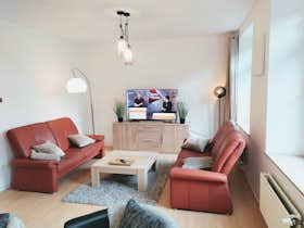 Apartment for rent for €2,220 per month in Stolberg (Rheinland), Mühlenstraße
