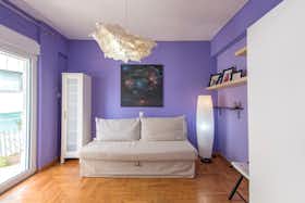 Квартира за оренду для 750 EUR на місяць у Athens, Chalkidonos