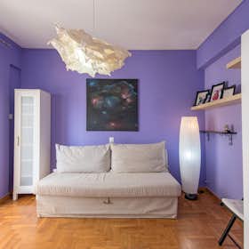 公寓 for rent for €750 per month in Athens, Chalkidonos