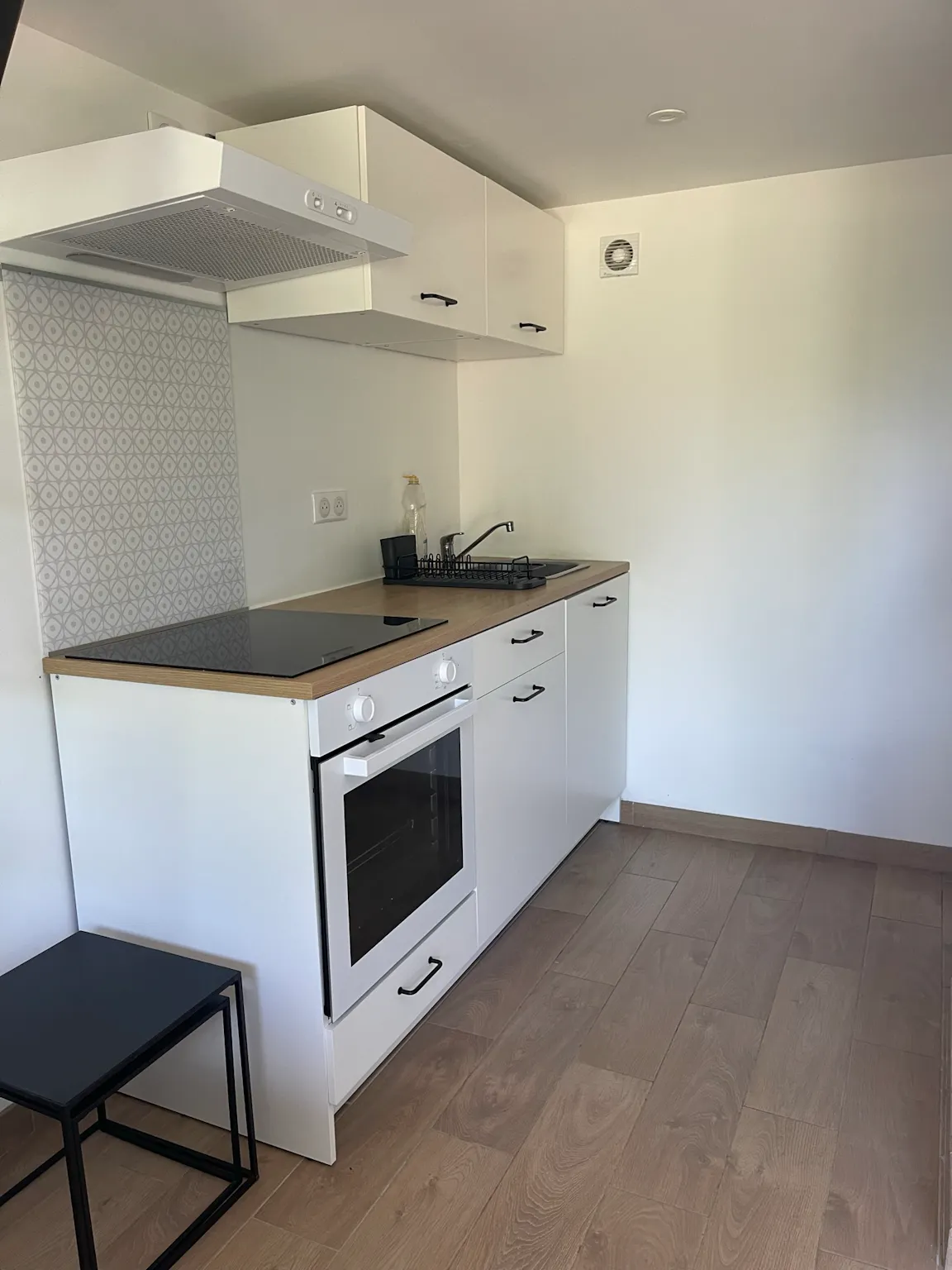 1-Bedroom House in Avenue Gambetta, Mérignac (1337339) ROOM 2