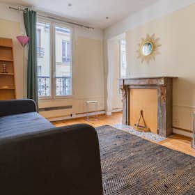 Apartment for rent for €1,700 per month in Paris, Rue Arthur Groussier