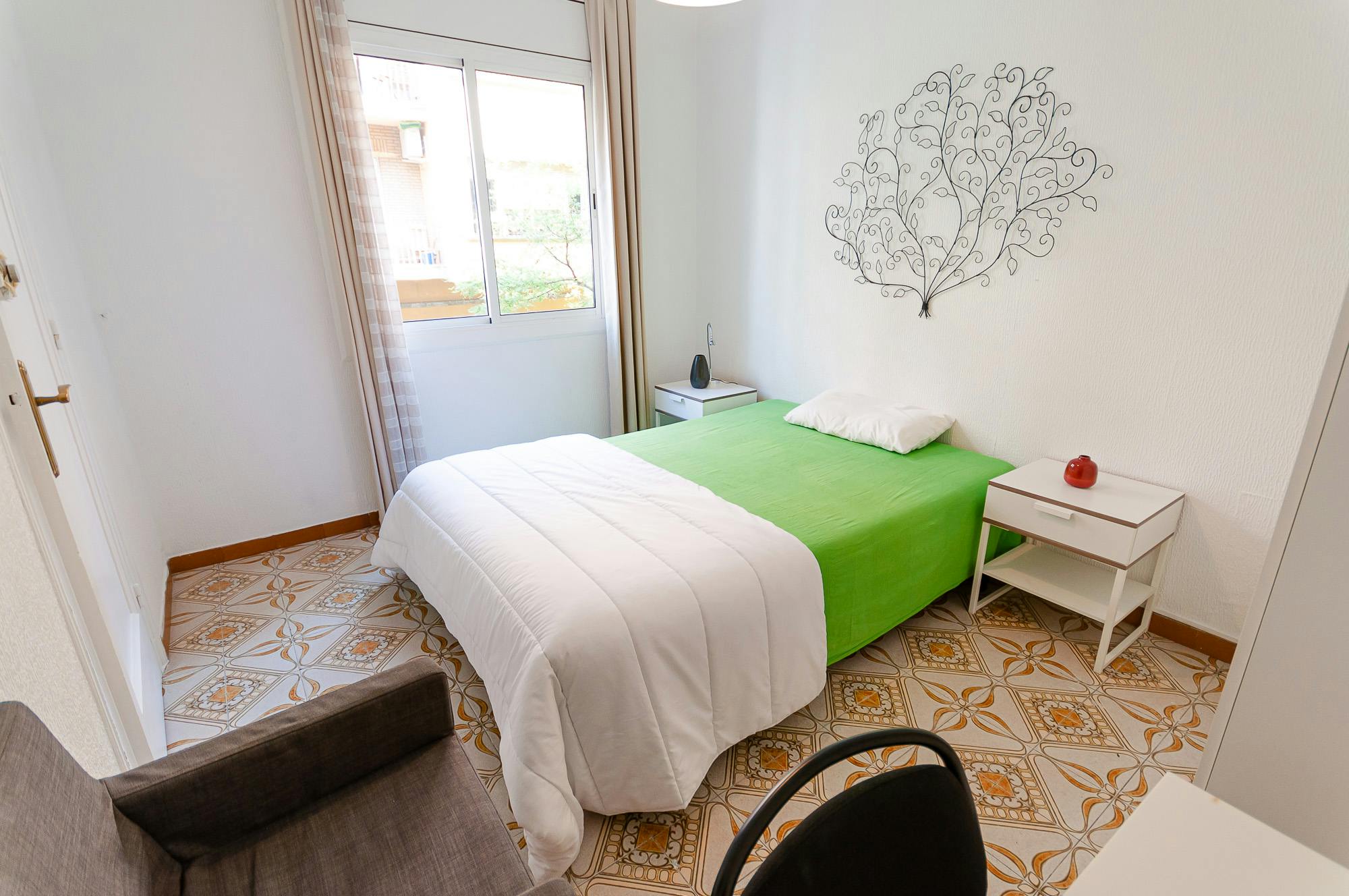 preview gallery tile