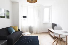 公寓 正在以 CHF 5,586 的月租出租，其位于 Zürich, Badenerstrasse