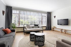 Apartment for rent for €1,790 per month in Rotterdam, Witte de Withstraat