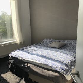 Private room for rent for €400 per month in Brussels, Rue Van Gaver