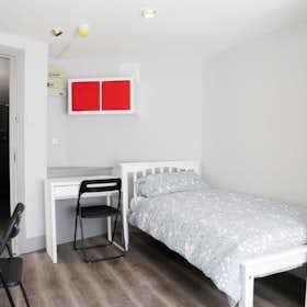Shared room for rent for €780 per month in Dublin, Royal Canal Terrace
