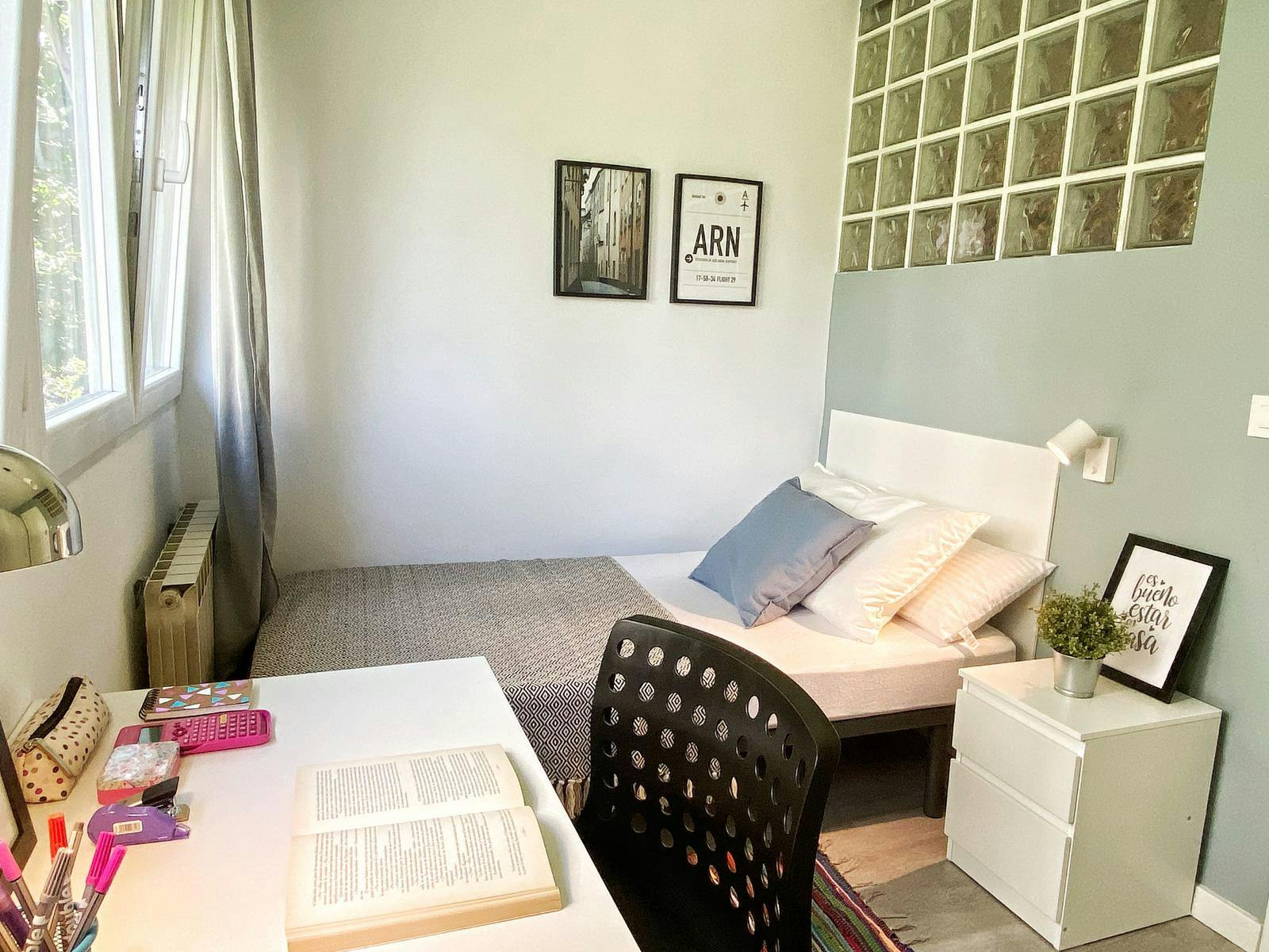 preview gallery tile