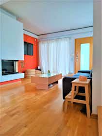 Appartement te huur voor € 1.300 per maand in Gérakas, Kazantzaki Nikou