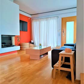 Apartment for rent for €1,300 per month in Gérakas, Kazantzaki Nikou