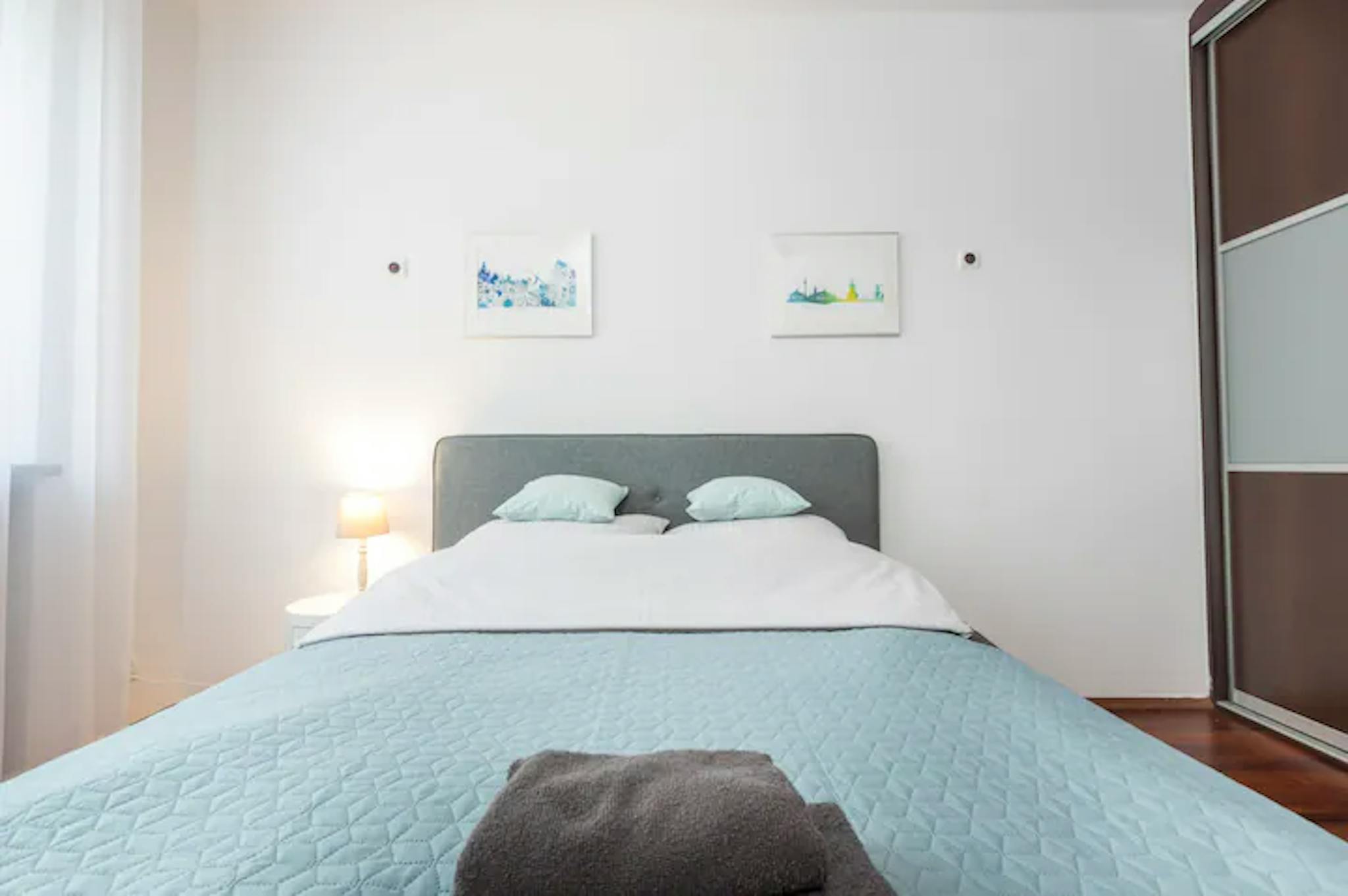 ulica Bonifraterska, Warsaw preview