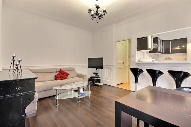 1-Bedroom Apartment in Rue Dutot, Paris (1343008) room image 1