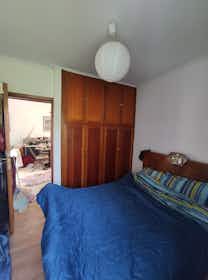 Apartamento para alugar por € 1.200 por mês em Saronída, Afroditis