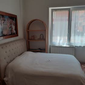 Private room for rent for €580 per month in Rome, Via Raffaele Balestra