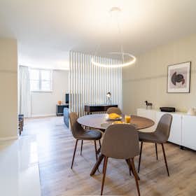 Appartement for rent for 1 625 € per month in Braga, Largo São João do Souto