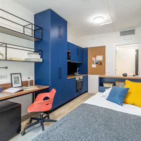 Studio for rent for €830 per month in Turin, Via Moretta