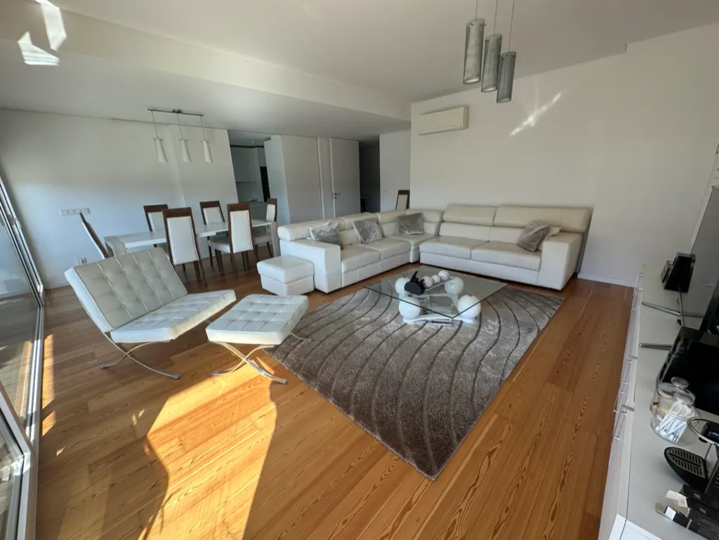 4-Bedroom Apartment in Rua António Alçada Baptista, Lisbon (1343855) ROOM