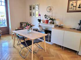 私人房间 正在以 CHF 1,250 的月租出租，其位于 Genève, Rue Jean-Robert-Chouet