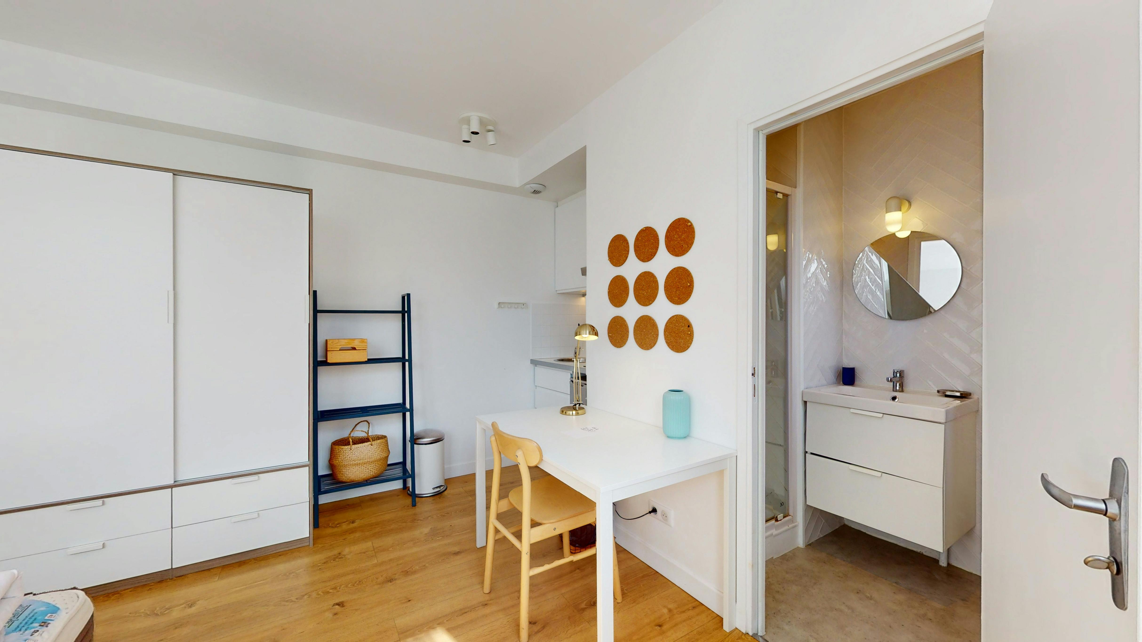 Apartment Fontainebleau, 450m² — photo 1086