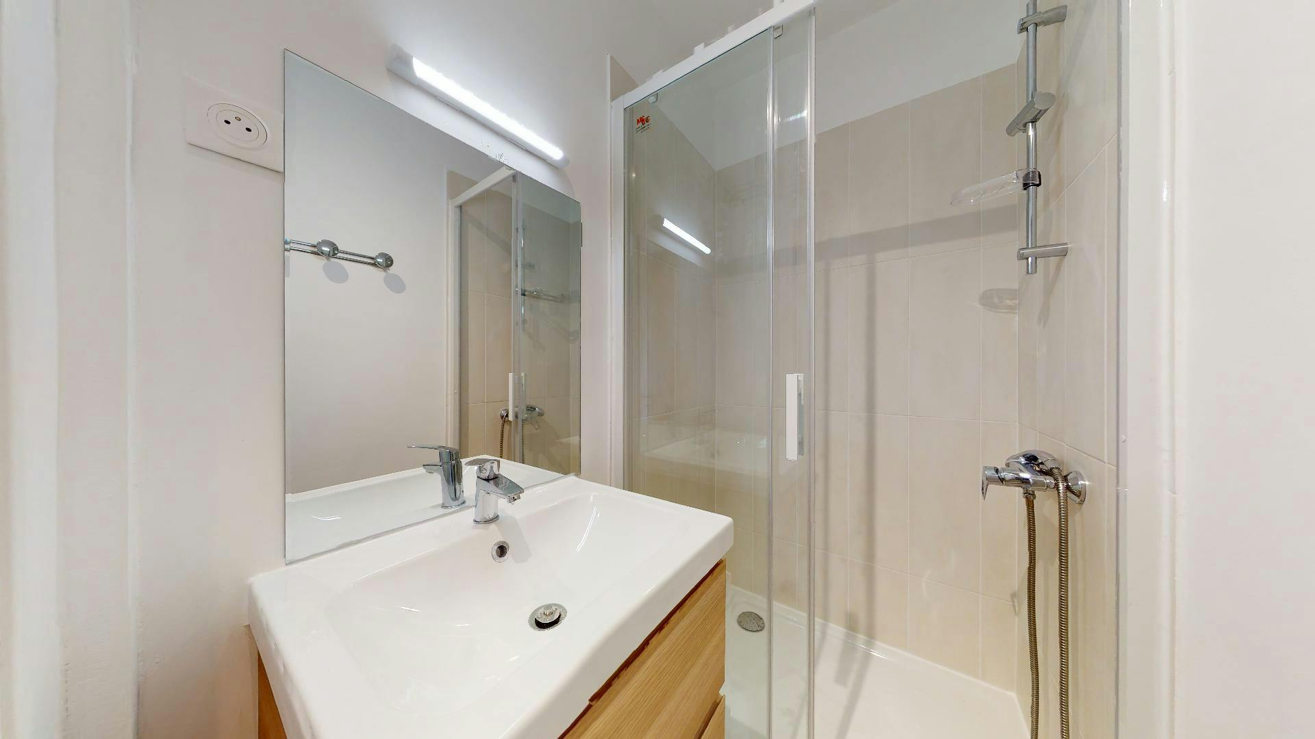 Apartment Saint-Denis, 105m² — photo 87