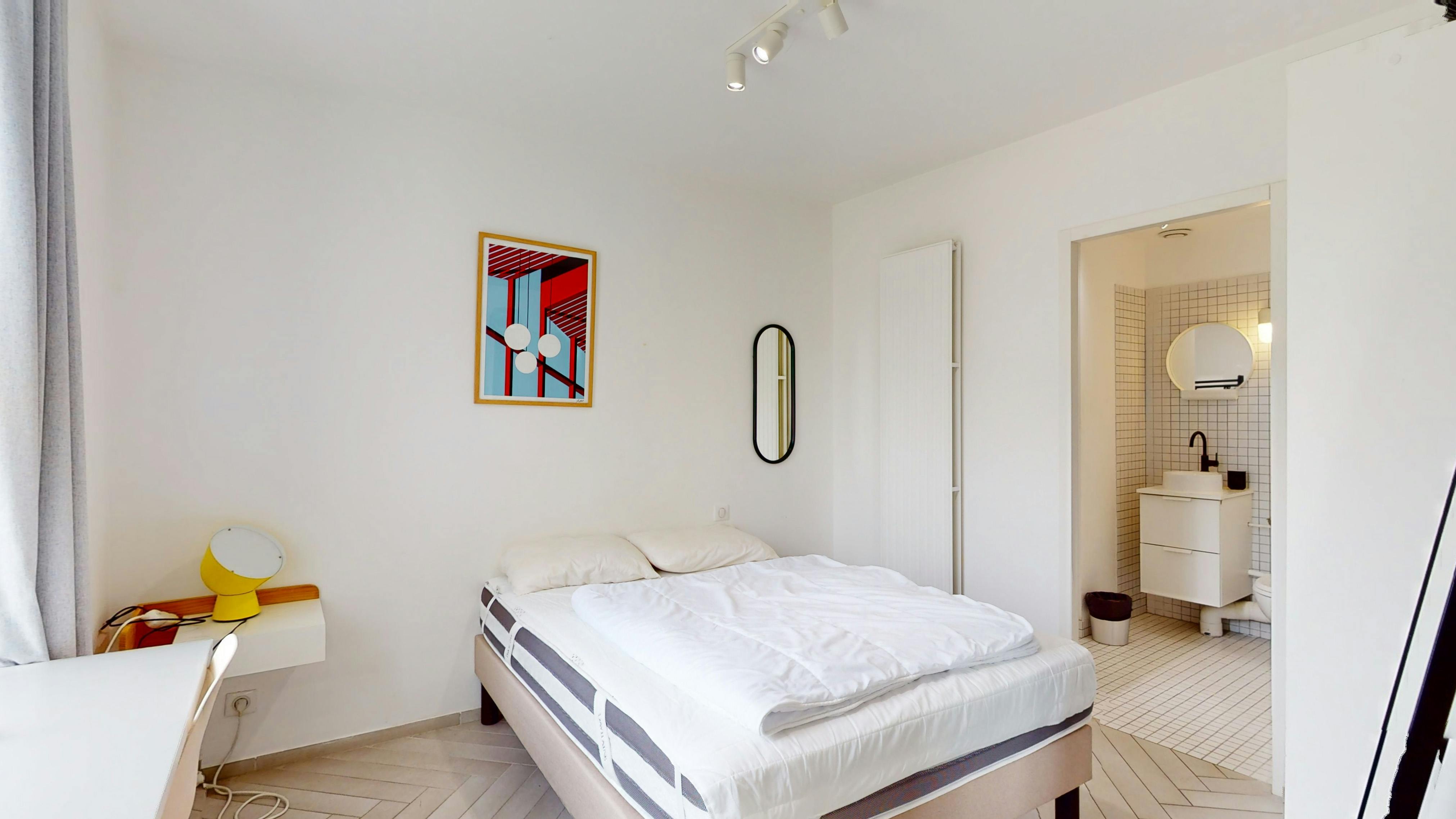 Apartment Fontainebleau, 420m² — photo 1026