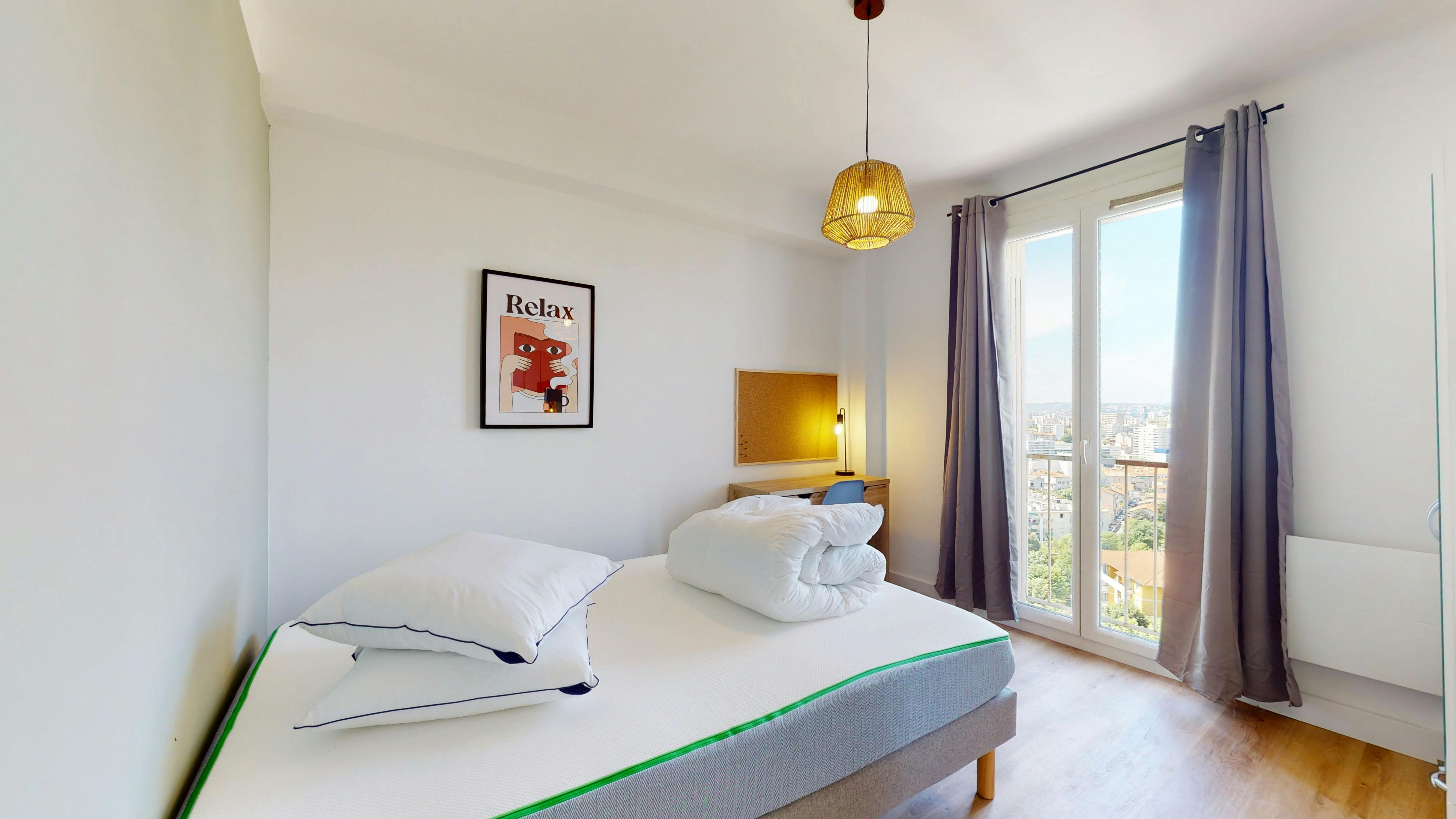 Chambre privée à louer pour 572 €/mois à Marseille, Boulevard de Roux