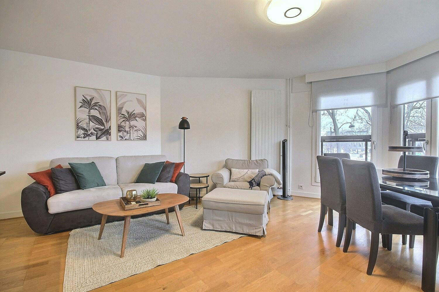 Apartment for rent for €4,267 per month in Paris, Rue Poliveau