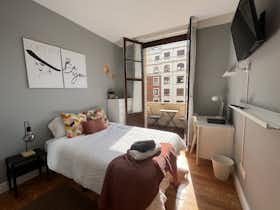 Mehrbettzimmer zu mieten für 550 € pro Monat in Bilbao, Areilza Doktorea zumarkalea
