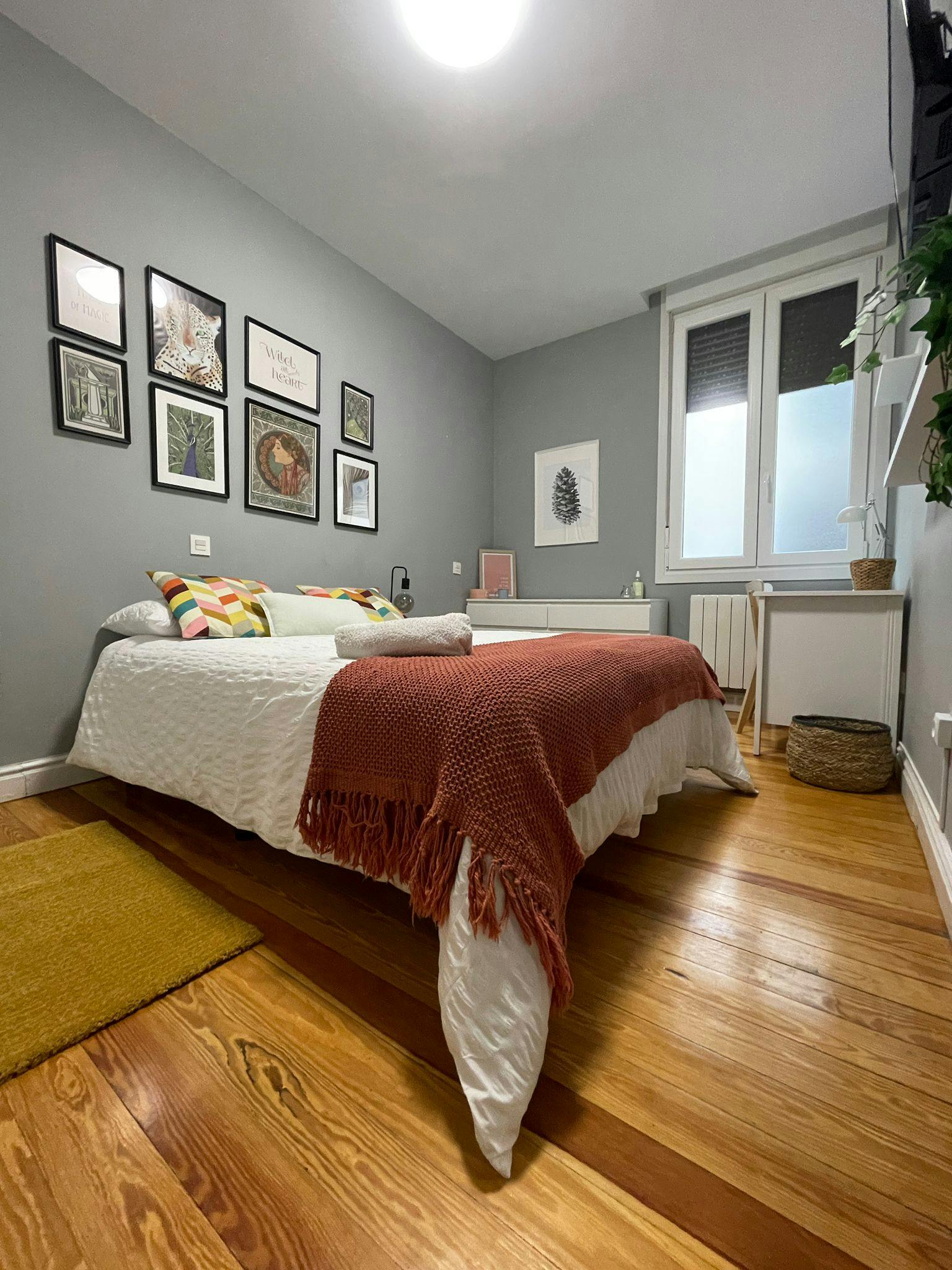 Chambre partagée à louer pour 560 €/mois à Bilbao, Areilza Doktorea zumarkalea