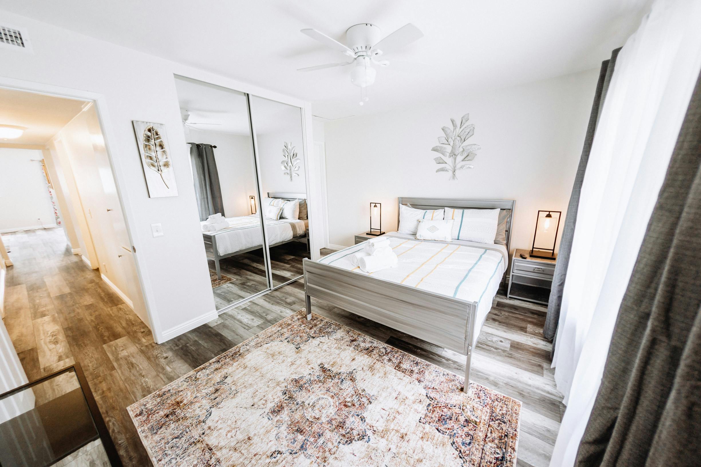 Casă de închiriat pentru $8,000 pe lună în Cypress, Paseo de Oro