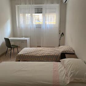 Chambre partagée for rent for 400 € per month in Rome, Via Cipro