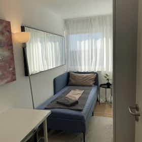 Приватна кімната за оренду для 630 EUR на місяць у Munich, Reichenaustraße