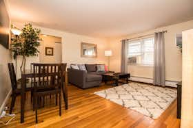 Квартира сдается в аренду за $5,000 в месяц в Brookline, Chestnut St