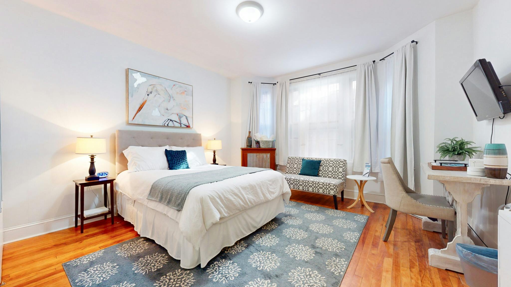 Studio for rent for $3,500 per month in Brookline, Beacon Street