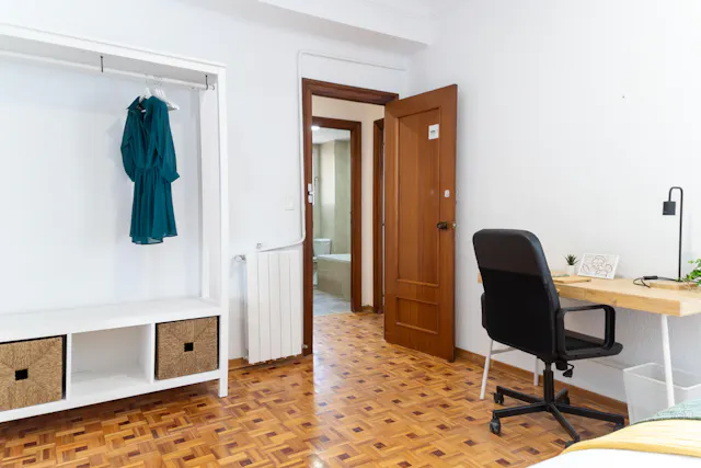 Private room in Carrer de les Blanqueries, Valencia (1346726) room image 2