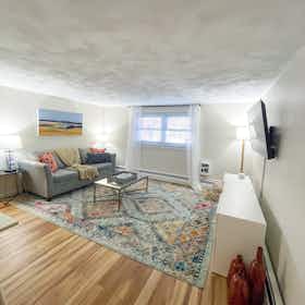 Wohnung zu mieten für $5,000 pro Monat in Brookline, Chestnut St